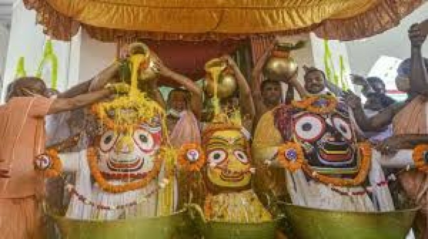 ଦେବସ୍ନାନ ପୂର୍ଣ୍ଣିମା ପରେ ଏହି ରାଶିମାନଙ୍କ ଘରେ ହେବ ଧନ ବର୍ଷା