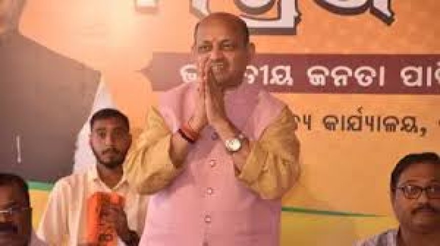     କାର୍ଯ୍ୟକର୍ତ୍ତାଙ୍କ ପାଇଁ ସରକାର : ମନମୋହନ 