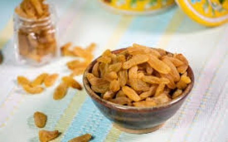 ଭିଜା କଳା କିସ୍ମିସ୍ ପାଣିର  ଉପକାରିତା ଜାଣନ୍ତୁ