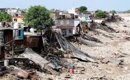 ଜମ୍ମୁକାଶ୍ମୀରରେ ବାଦଲଫଟା ବର୍ଷା, ୩ ମୃତ, ୫ ନିଖୋଜ