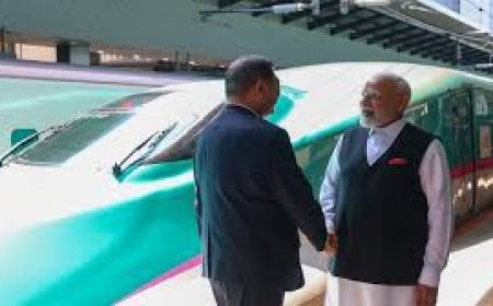 ବୁଲେଟ୍‌ ଟ୍ରେନ୍‌ରେ ବୁଲିଲେ ନରେନ୍ଦ୍ର ମୋଦୀ