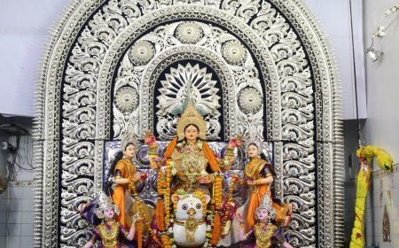 ଢେଙ୍କାନାଳ ଲକ୍ଷ୍ମୀପୂଜାକୁ ଆର୍ଥିକ ସହାୟତା