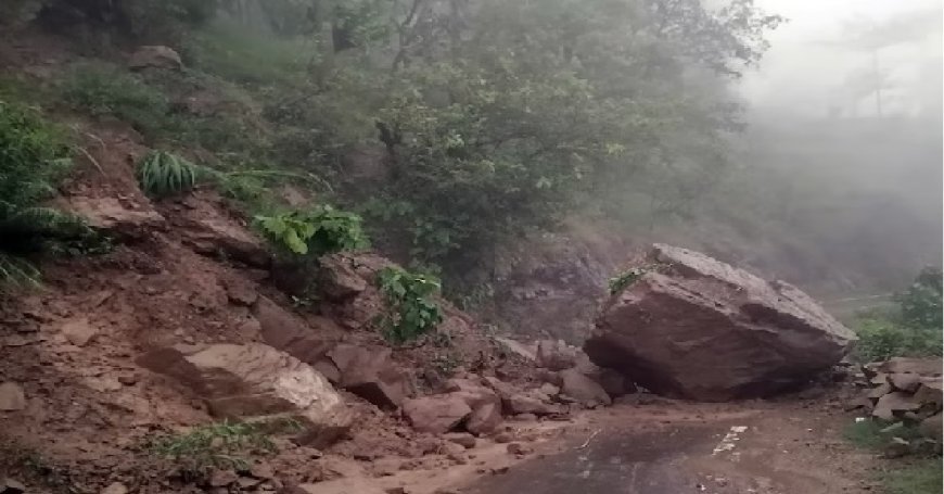 ‘ମୋନ୍ଥା’ ପ୍ରଭାବ : ରାୟଗଡା କାଶୀନଗରରେ ଭୂସ୍ଖଳନ