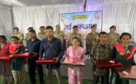 ପୁଲିସ ନିକଟରେ ମାଓବାଦୀଙ୍କ ଆତ୍ମ ସମର୍ପଣ  