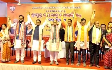 ଜୟଙ୍କୁ ଭବ୍ୟ ସମ୍ବର୍ଦ୍ଧନା