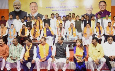 ଏକାଠି ଲଢ଼ି ଐତିହାସିକ ବିଜୟ ଲାଭ କଲୁ : ମୋହନ