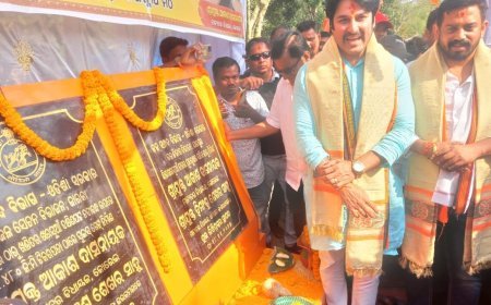 ମୃତ ଖରସ୍ରୋତା ହେବ ଚିରସ୍ରୋତା :  ଭିତ୍ତିପ୍ରସ୍ତର ସ୍ଥାପନ କଲେ ଆକାଶ ଓ ହିମାଂଶୁ