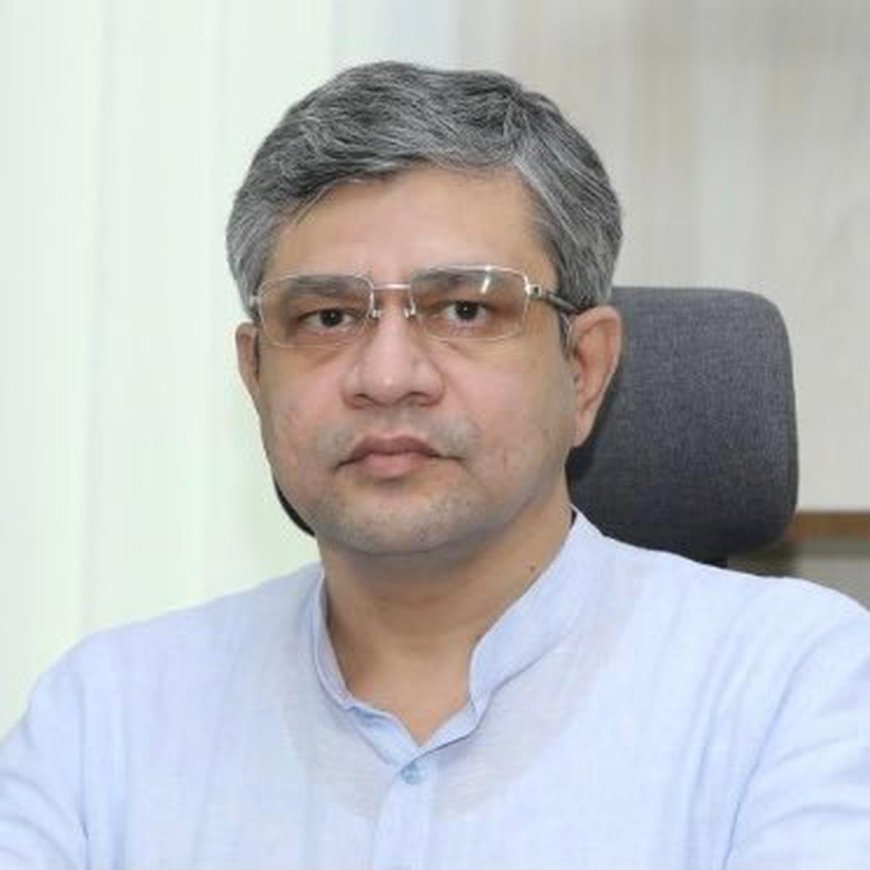 ବୃହତ ସିମେଣ୍ଟ ପରିବହନ ଶୁଳ୍କ କମାଇଲା ରେଳବାଇ