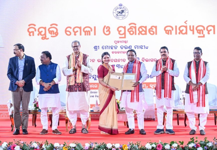‘ଦୁର୍ନୀତି କ୍ୟାରିଅର ପାଇଁ ବିପଦ' : ୧୨ ବିଭାଗରେ ୭୨୯୩ ନିଯୁକ୍ତି