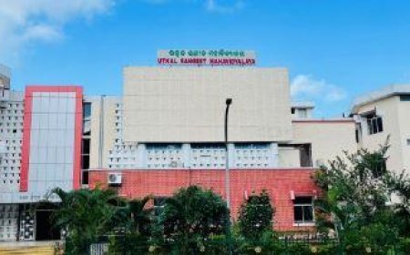 ଉତ୍କଳ ସଙ୍ଗୀତ ମହାବିଦ୍ୟାଳୟ ଛାତ୍ରୀଙ୍କୁ ନିର୍ୟ୍ୟାତନା