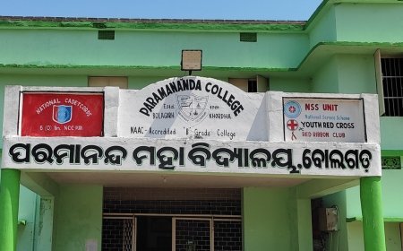 ଅଧ୍ୟାପିକାଙ୍କୁ ପ୍ରେମ ନିବେଦନ : ଅଧ୍ୟକ୍ଷ ଗିରଫ 