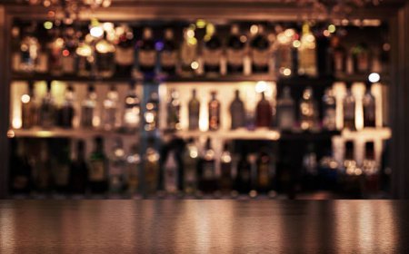 ଆକ୍ସନ ମୋଡରେ ଅବକାରୀ ବିଭାଗ ; ବାର୍‌ରେ ରାତିଅଧିଆ ଚଢାଉ