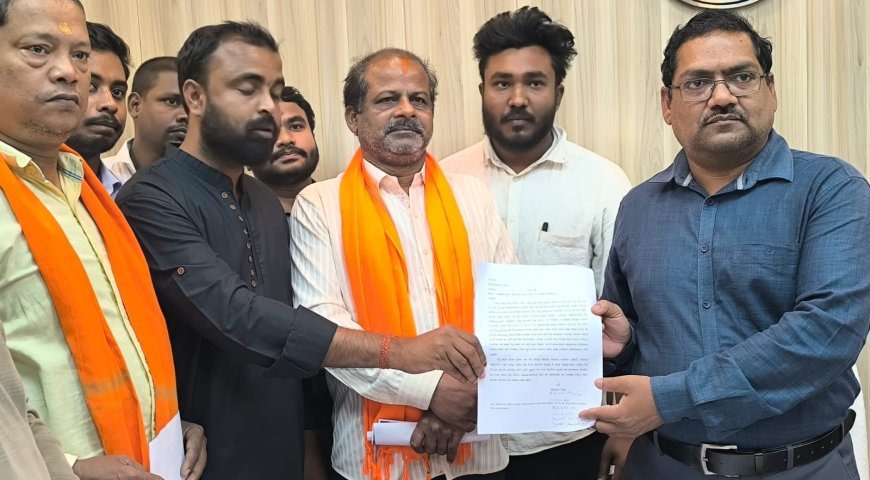 ହିନ୍ଦୁଙ୍କ ସୁରକ୍ଷା ଓ ଭାରତରୁ ବାଂଲାଦେଶୀ ଉଚ୍ଛେଦ ଦାବି 