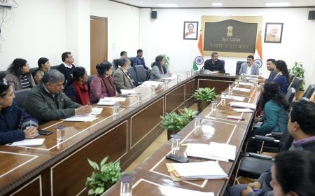 କେନ୍ଦ୍ର ଶିକ୍ଷାମନ୍ତ୍ରୀ ଓ ଓଡ଼ିଶା ସ୍କୁଲ ଏବଂ ଗଣଶିକ୍ଷା ମନ୍ତ୍ରୀଙ୍କ ମଧ୍ୟରେ ବୈଠକ : ୨୦୩୬ ସୁଦ୍ଧା ଓଡ଼ିଶାର ଶିକ୍ଷା