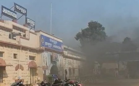 ଝାରସୁଗୁଡା ରେଲୱେ ଷ୍ଟେସନରେ ଅଗ୍ନିକାଣ୍ଡ