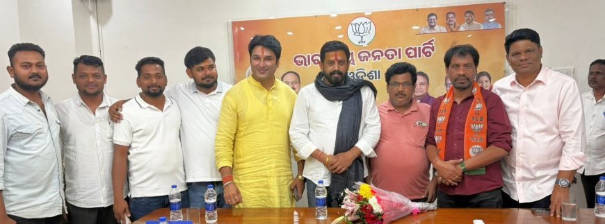 ଭୁଶୁଡ଼ିଗଲା ଯାଜପୁର ଗଡ଼ : ଧ୍ୱଂସ ବିଧ୍ୱସ୍ତ ଧର୍ମଶାଳା ବିଜେଡ଼ି